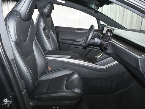 Used 2024 Tesla Model X AWD/4WD image 50