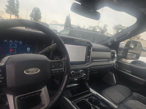 Used 2025 Ford F250 Platinum w/ Tremor Off-Road Package image 6