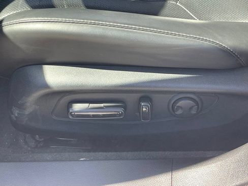 Used 2024 Honda Accord Touring image 7