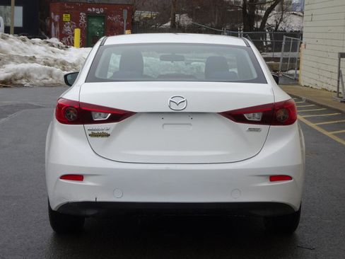 Used 2014 MAZDA MAZDA3 i SV image 6