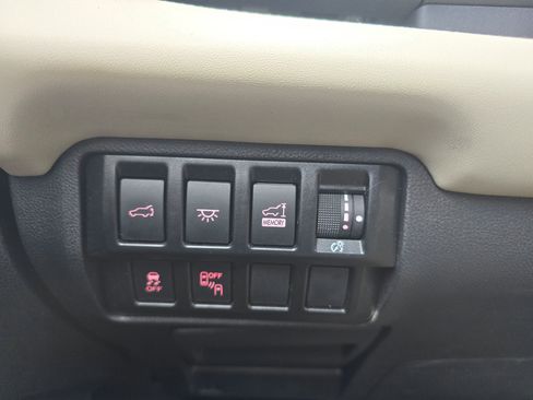 Used 2021 Subaru Ascent Limited w/ Technology Package AWD/4WD image 13