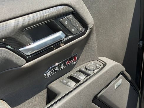 New 2026 GMC Sierra 1500 AT4 w/ AT4 Premium Package AWD/4WD image 18