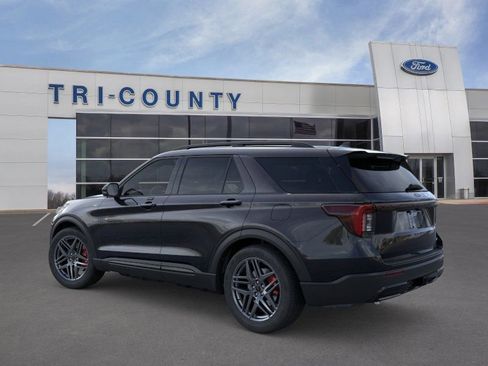 New 2026 Ford Explorer ST-Line AWD/4WD image 4