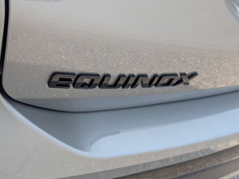 Used 2024 Chevrolet Equinox RS AWD/4WD image 9