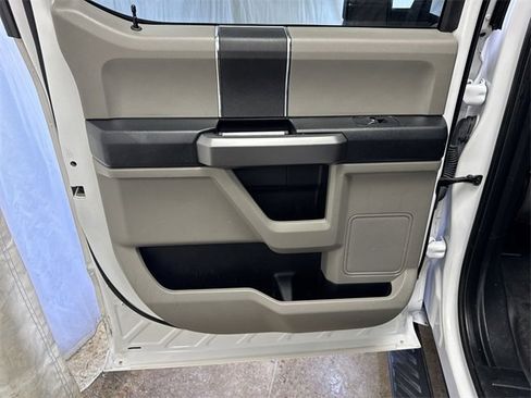 Used 2020 Ford F150 XLT w/ Trailer Tow Package image 21