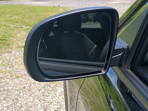 Used 2022 Jeep Compass Limited image 10