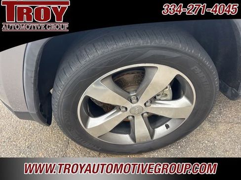 Used 2014 Jeep Grand Cherokee Limited image 10