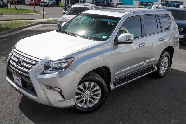 Used 2016 Lexus GX 460 w/ Premium Package AWD/4WD image 7