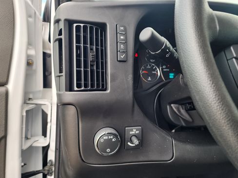 New 2025 Chevrolet Express 3500 w/ Power Convenience Package RWD image 27