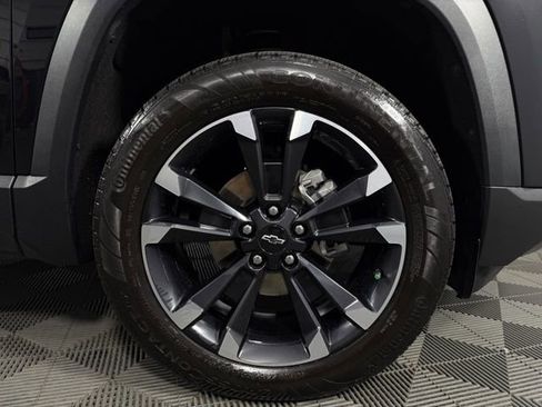 Used 2025 Chevrolet Equinox RS w/ Safety and Technology Package image 12