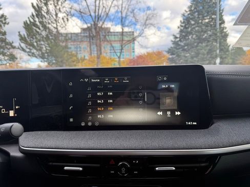 New 2026 Nissan Kicks SV w/ Illumination Package image 32