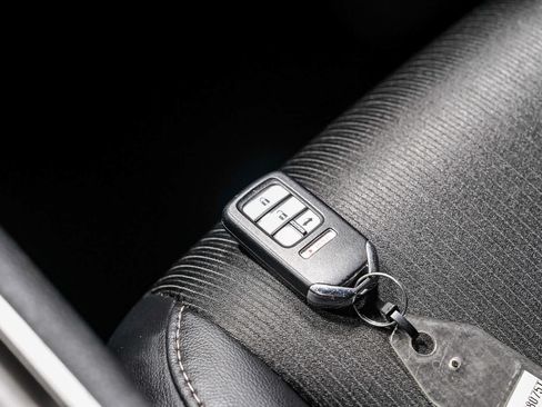 Used 2022 Honda Accord Sport image 28