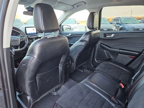 Used 2021 Ford Escape SEL w/ SEL Stealth AWD Package image 26