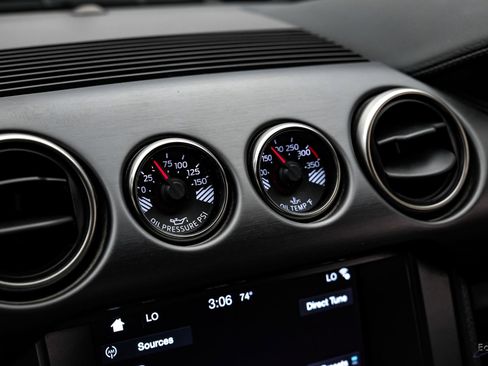 Used 2016 Ford Mustang Shelby GT350R w/ GT350R Equipment Group 920A image 69