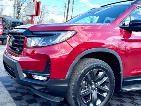 Used 2021 Honda Ridgeline Sport image 12