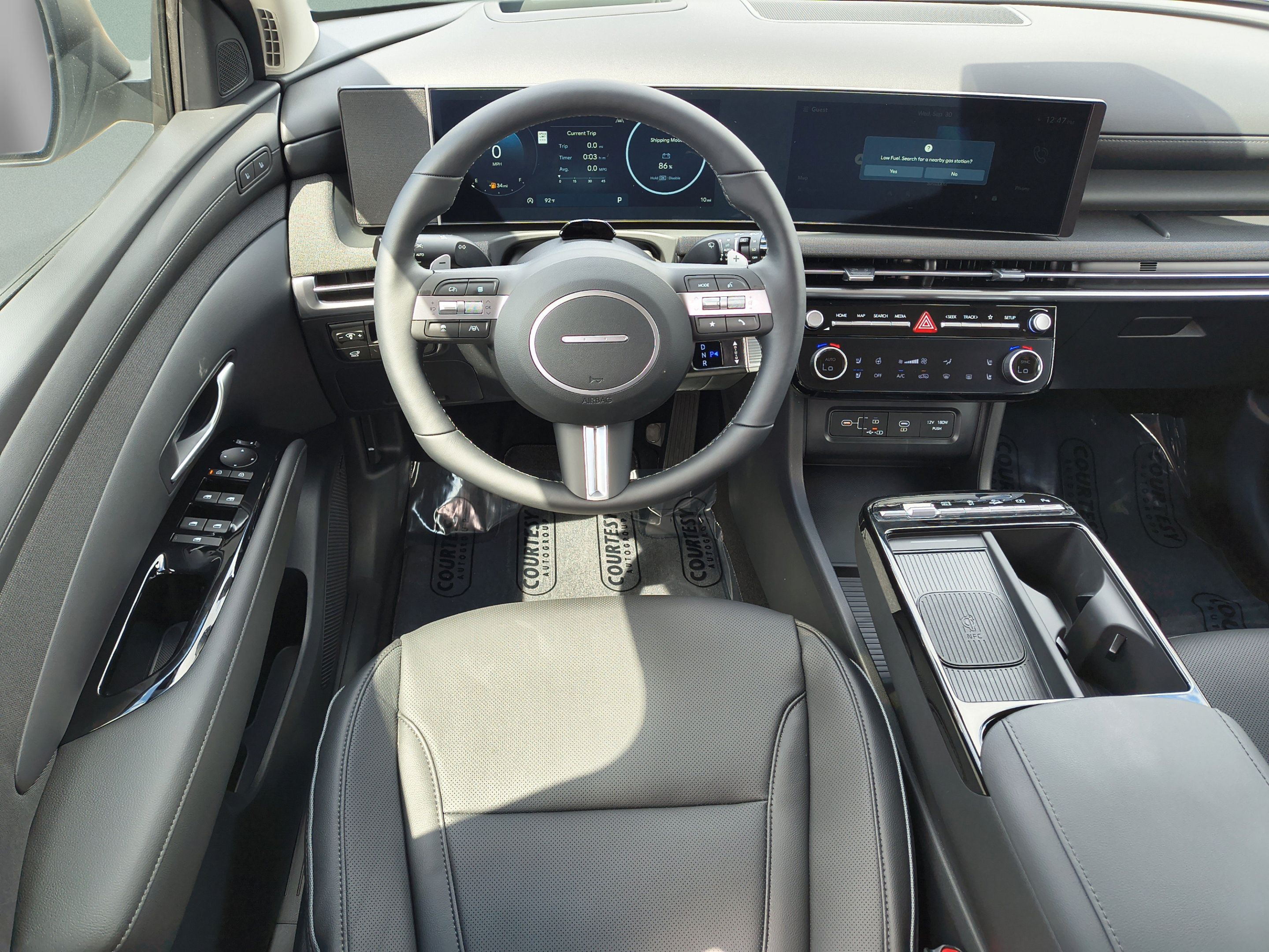 New 2026 Hyundai Tucson Limited FWD image 12
