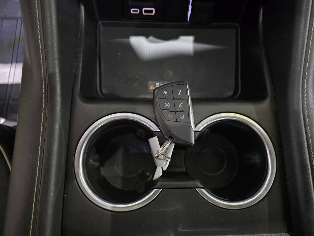Used 2021 Chevrolet Tahoe Premier AWD/4WD image 40
