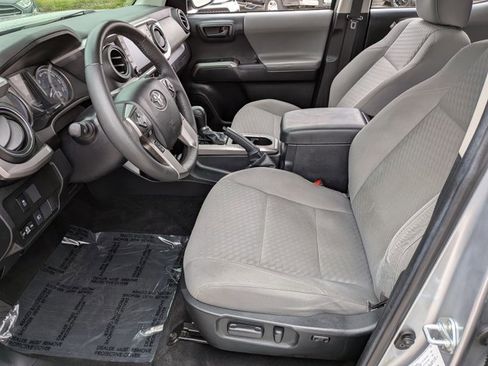 Used 2022 Toyota Tacoma SR5 image 16