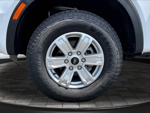 New 2025 Ford Ranger XL w/ Trailer Tow Package AWD/4WD image 13