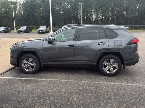 Used 2024 Toyota RAV4 XLE w/ Convenience Package AWD/4WD image 11