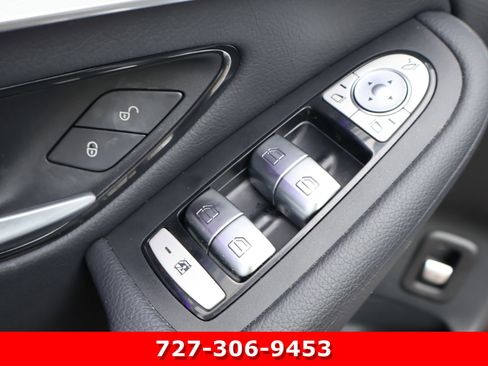 Certified 2022 Mercedes-Benz GLC 300 image 16