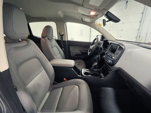 Used 2022 Chevrolet Colorado W/T w/ Custom Special Edition image 24