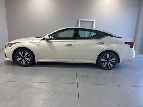 Used 2019 Nissan Altima 2.5 SV FWD image 27