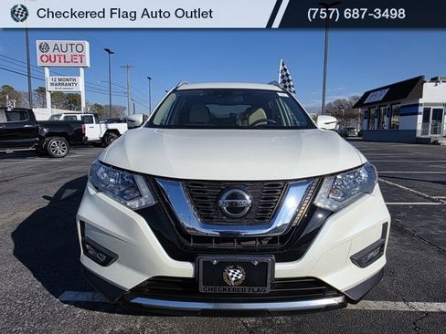 Used 2020 Nissan Rogue SL image 12