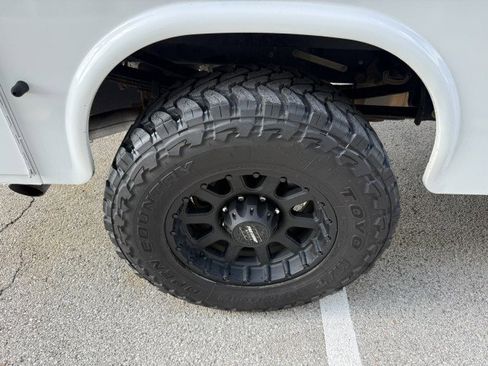 Used 2019 Ford F350 XL w/ Power Equipment Group AWD/4WD image 15