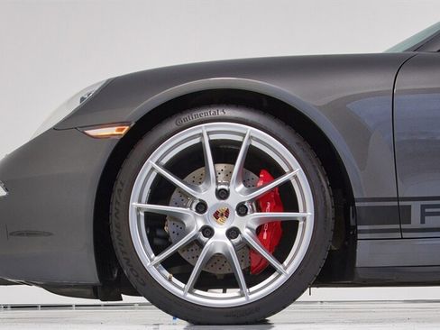Used 2014 Porsche 911 Targa 4S AWD/4WD image 7