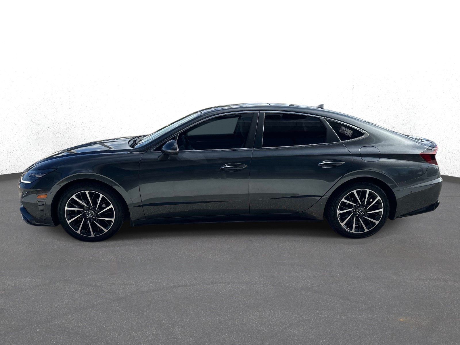 Used 2022 Hyundai Sonata Limited FWD image 6