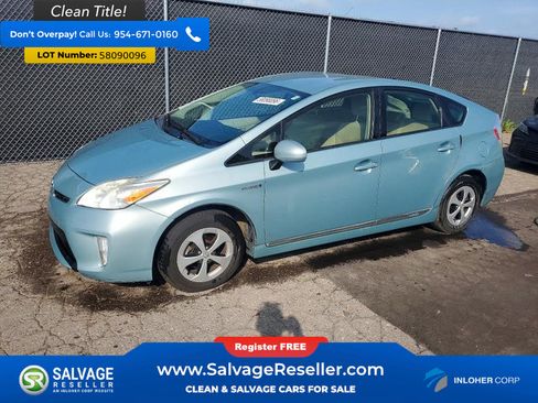 Used 2013 Toyota Prius Three FWD image 1