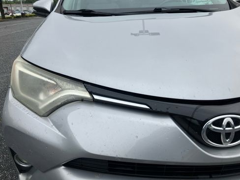 Used 2016 Toyota RAV4 XLE AWD/4WD image 26
