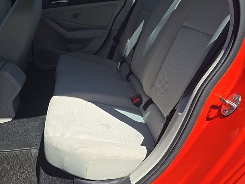 Used 2019 Volkswagen Jetta S w/ Driver Assistance Package FWD image 20