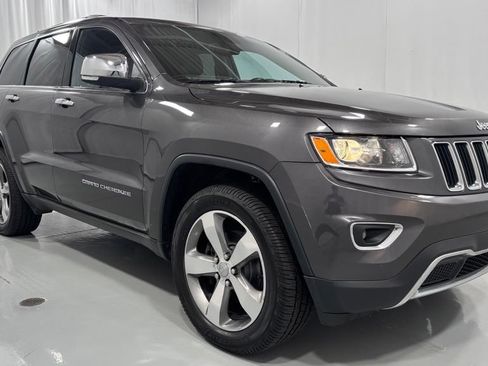 Used 2016 Jeep Grand Cherokee Limited AWD/4WD image 4