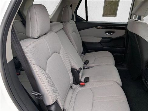Certified 2023 Honda Pilot LX image 21