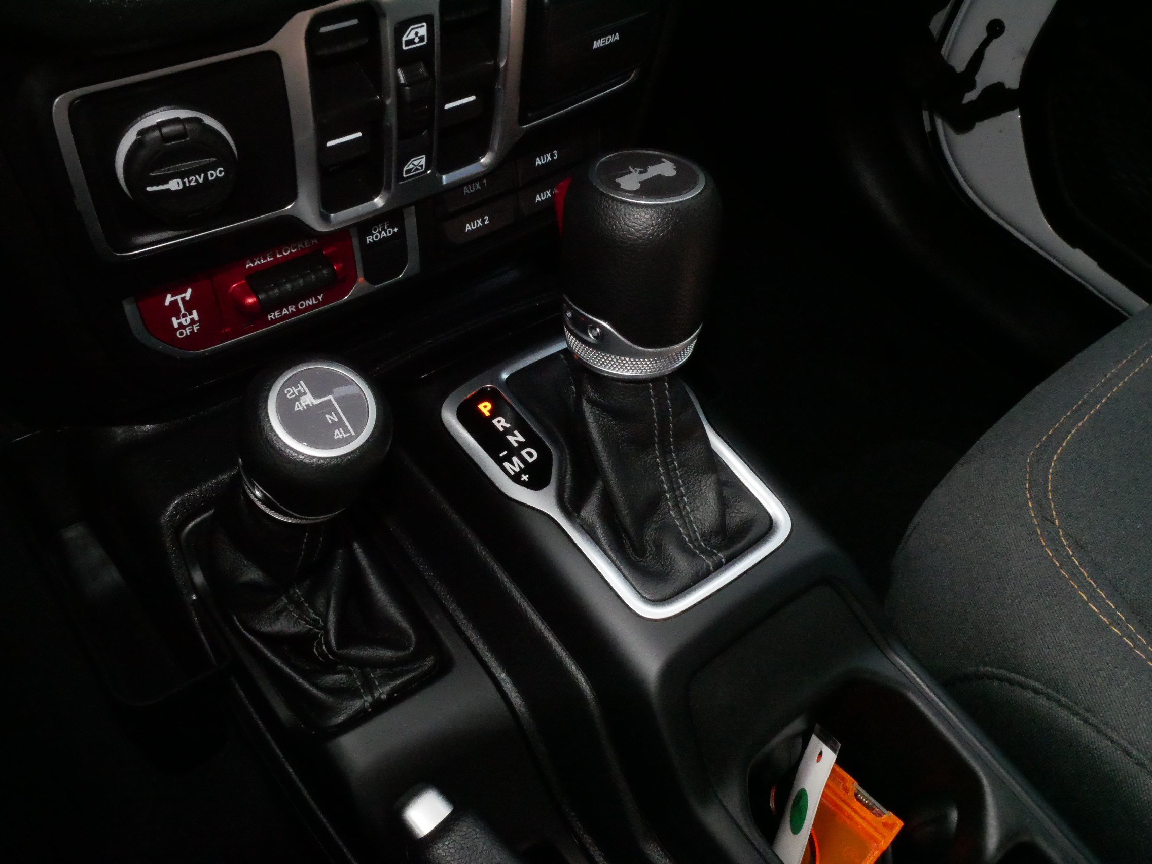 Used 2024 Jeep Wrangler Unlimited Sport AWD/4WD image 24