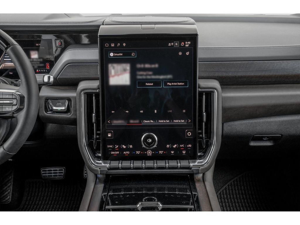 New 2026 GMC Yukon XL Denali Ultimate AWD/4WD image 9
