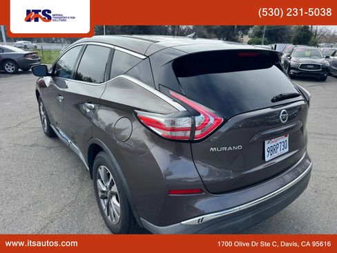Used 2016 Nissan Murano S image 2