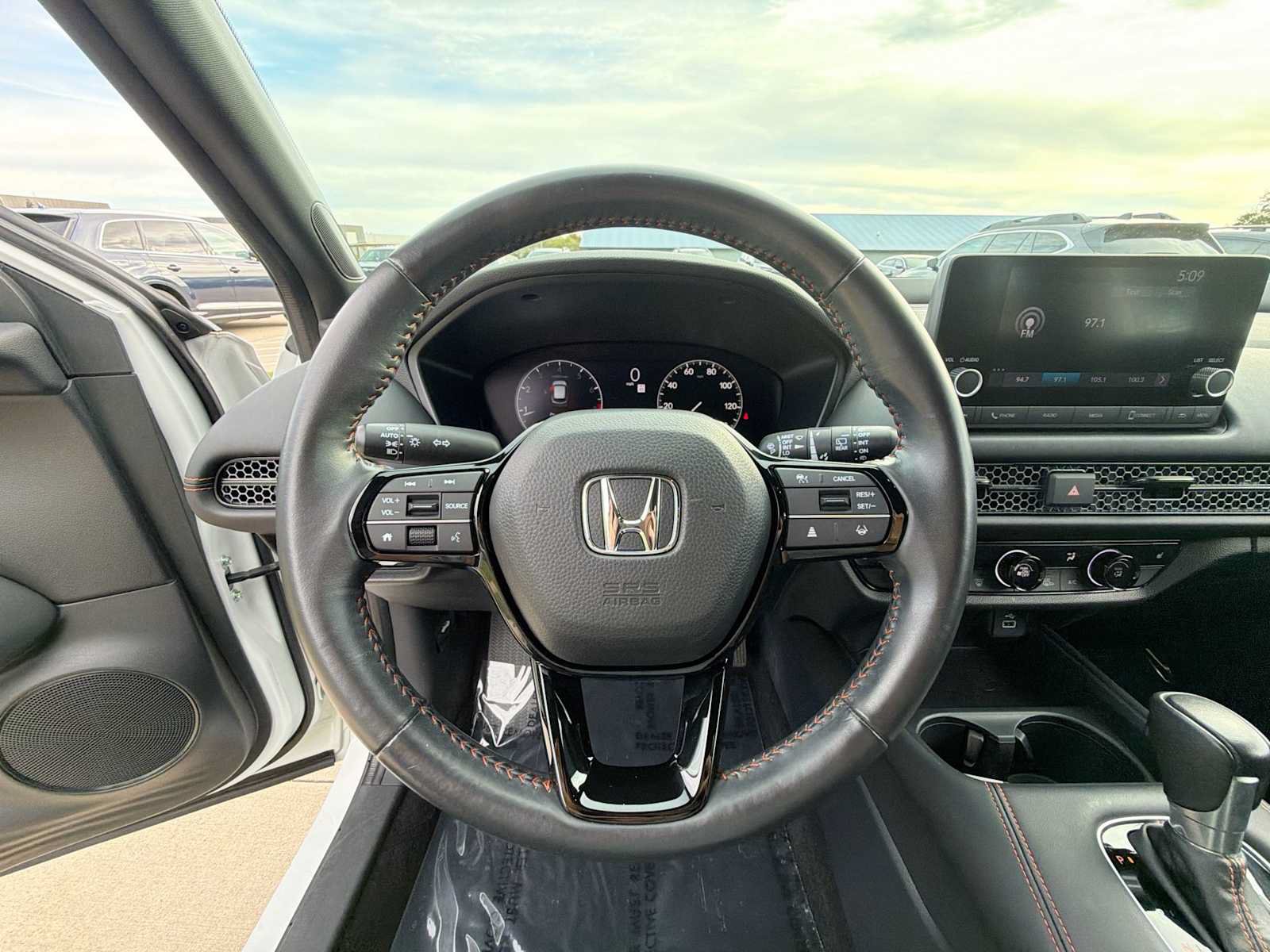 Used 2024 Honda HR-V Sport image 19