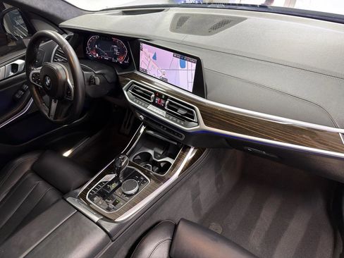 Used 2020 BMW X7 xDrive40i w/ M Sport Package image 27