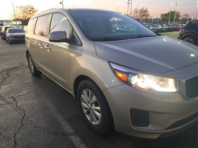 Used 2015 Kia Sedona LX FWD image 5