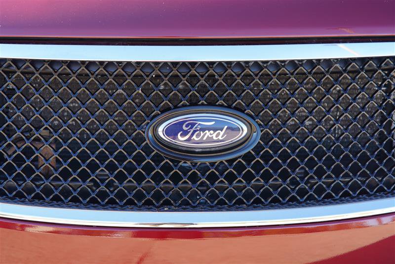 Used 2013 Ford Taurus SHO AWD/4WD image 24