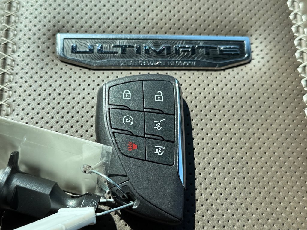 Used 2026 GMC Yukon XL Denali Ultimate AWD/4WD image 47