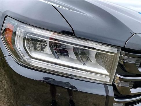 Used 2020 GMC Acadia AT4 w/ Driver Alert Package II AWD/4WD image 30