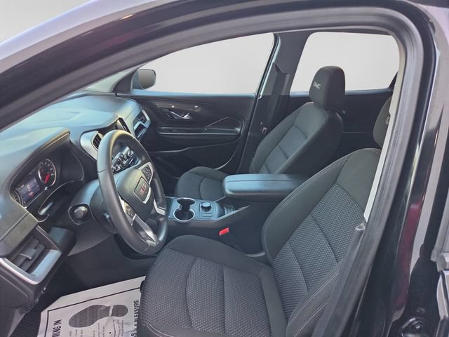 Used 2024 GMC Terrain SLE w/ LPO, Floor Liner Package FWD image 25