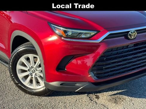 Used 2025 Toyota Grand Highlander FWD image 5