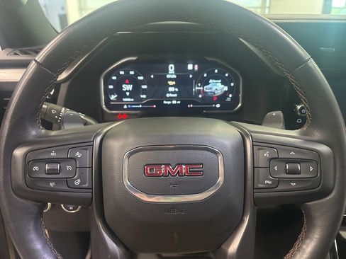 Used 2022 GMC Sierra 1500 AT4 w/ AT4 Premium Package image 19