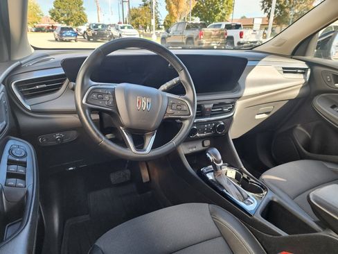 Used 2024 Buick Encore GX Preferred w/ Comfort Package image 27