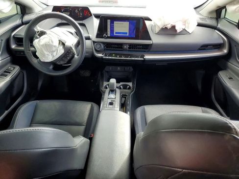 Used 2023 Toyota Prius XLE FWD image 8